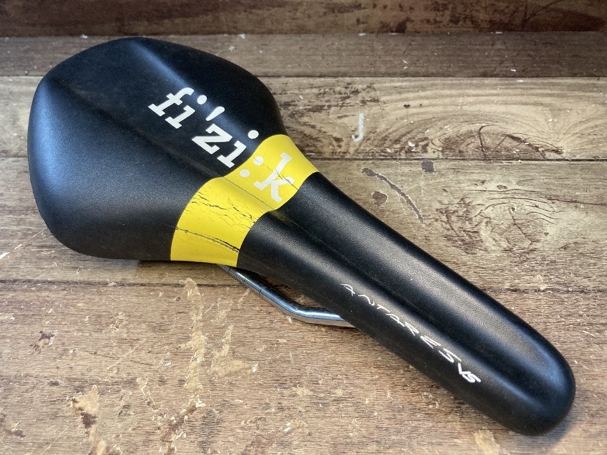 FiZik ANTARESの値段と価格推移は?|16件の売買データからFiZik