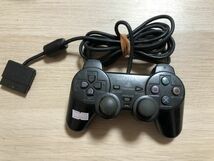 PS2 周辺機器 デュアルショック2 コントローラー ブラック 動作確認済み【管理 14658】【C】_画像1