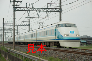 鉄道写真データ（JPEG）、00090878、100系（109F）、特急スペーシア（東京スカイツリータウン開業1周年記念ヘッドマーク）東武鉄道日光線