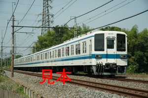 鉄道写真データ（JPEG）、00100999、8000系（81110F）、東武鉄道野田線、七里〜岩槻、2013.06.09、（7360×4912）