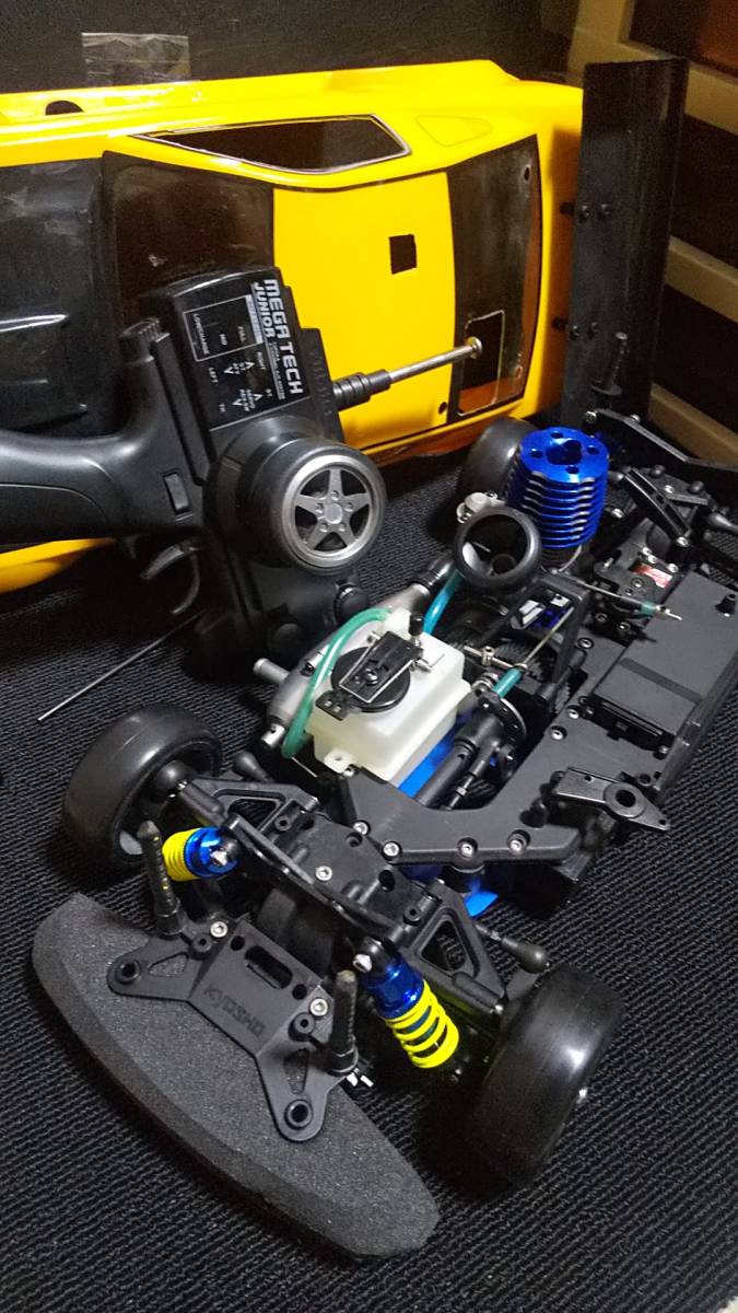 最旬ダウン エンジンカー 1/8 ワンオーワン 京商 PICCO インテグラ