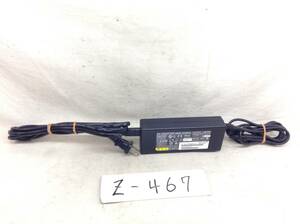 Z-467 FUJITSU 製 SED100P2-19.0 仕様 19V 4.22A ノートPC用ACアダプター　即決品