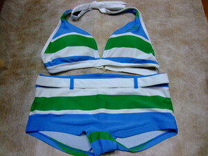  Nike One-piece swimsuit L size .. for type lustre. silver . origin width . both side white laundry settled .... considerably front .. summer woman . metamorphosis 