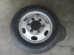 ダイナ？　アトラス？　１７５/８０R１５　１０１/９９L　LT　８PR　２０２２年製　１本　５．５J　PCD１７０　③　画像判断