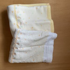  free shipping baby child towelket . blanket set yellow color yellow polka dot pattern 