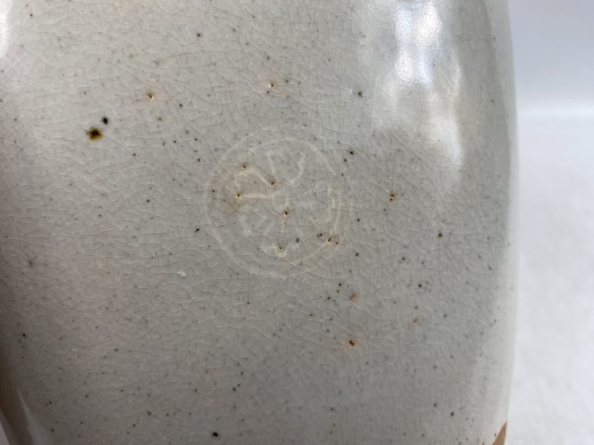 朝倉古美術】李朝白磁水指蓋付陽刻菊紋共箱金継ぎ茶道具本物珍しい逸品