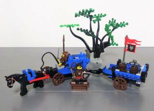 レゴ LEGO 6038 ウルフ盗ぞく団の荷馬車 お城シリーズ ウルフ盗賊団 Wolfpack Renegades ミニフィグ 盾 旗 馬車