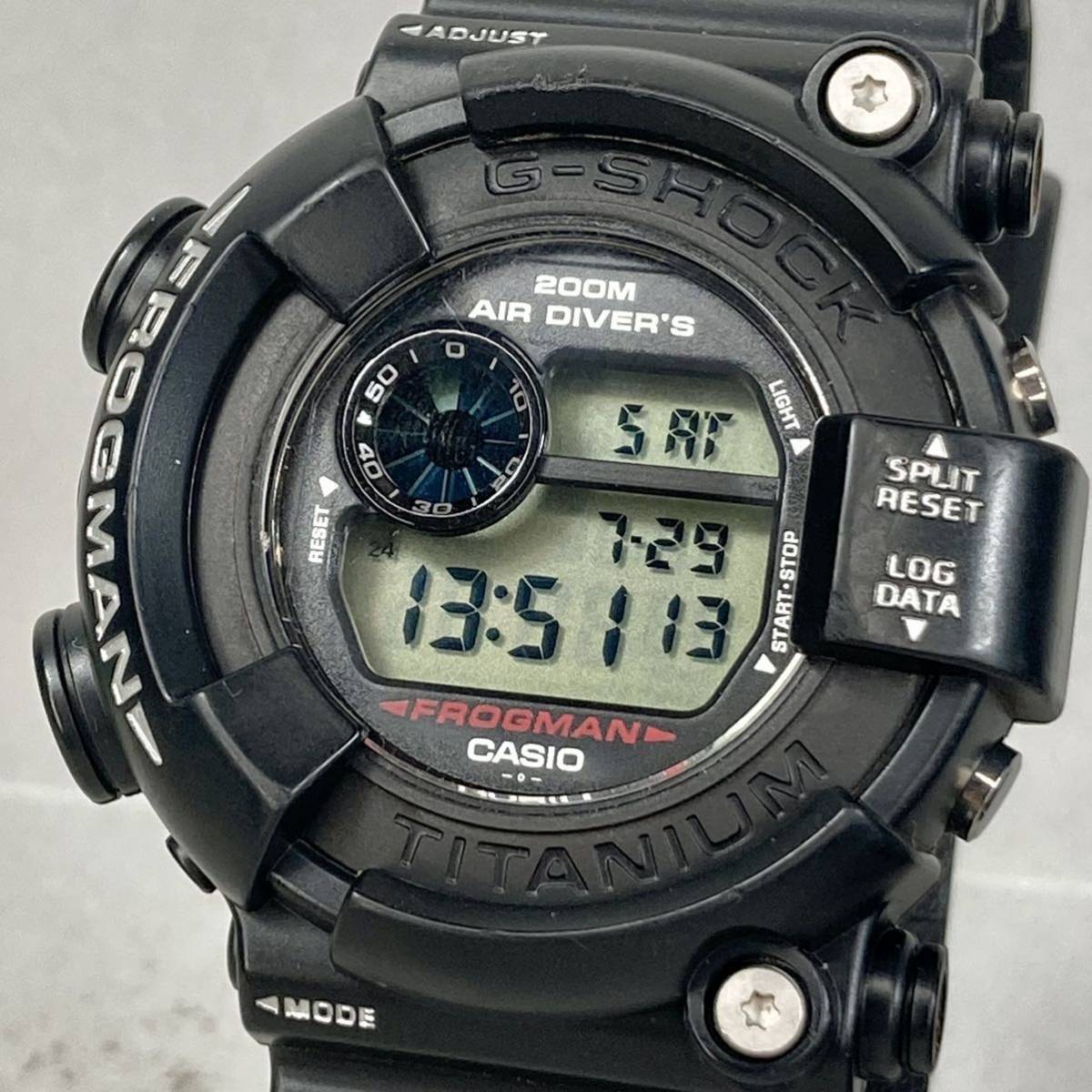 ヤフオク! -「g-shock メンインブラック」の落札相場・落札価格