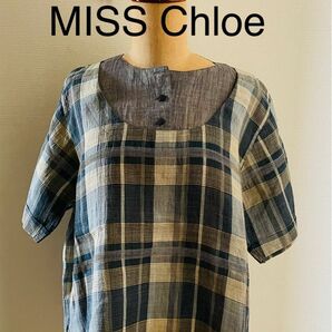 Miss Chloe の半袖ブラウス　サイズ40
