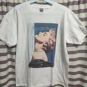 マドンナ MADONNA 『トゥルーブルー（True Blue）』 BIGプリント Tシャツ★送料無料☆彡新品 　検)水着 SEXY ヌード 美女