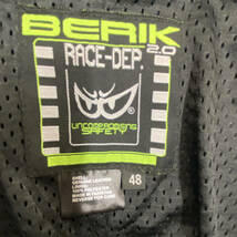 【即決】 ベリック BERIK レーシングスーツ 革ツナギ 黒系 ブラック系 サイズ48　719-120-B_画像4
