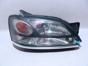 HD45453　BE5　レガシィ　ヘッドライト　右　HID　84001AE300　KOITO　100-20751