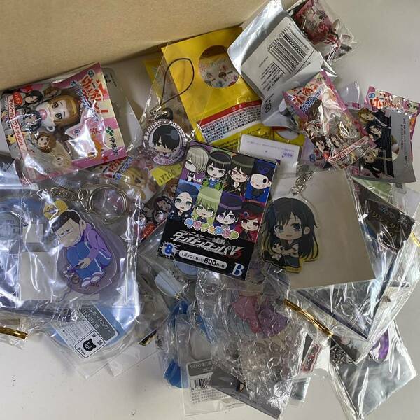 玩具　キーホルダー　ストラップ　詰め合わせ　アクリル　子供会　景品　50個以上　B