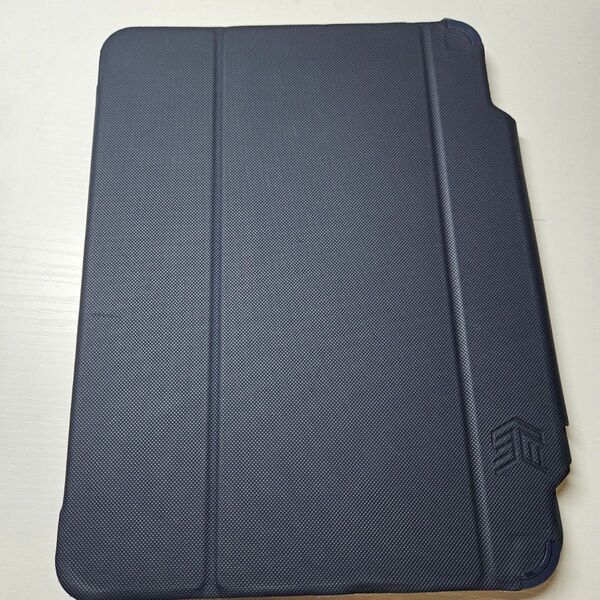 落下に強い STM Dux iPad Pro Case 11インチ 第1,2,3世代適用