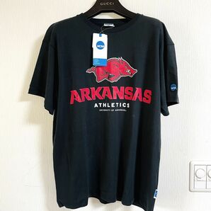 〓新品タグ付き〓Arkansas Razor NCAA アーカンソー大Tシャツ
