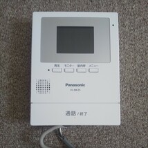 中古品 パナソニックテレビドアホン VＬ-MＥ25 VＬ-V566 電源直結式_画像2