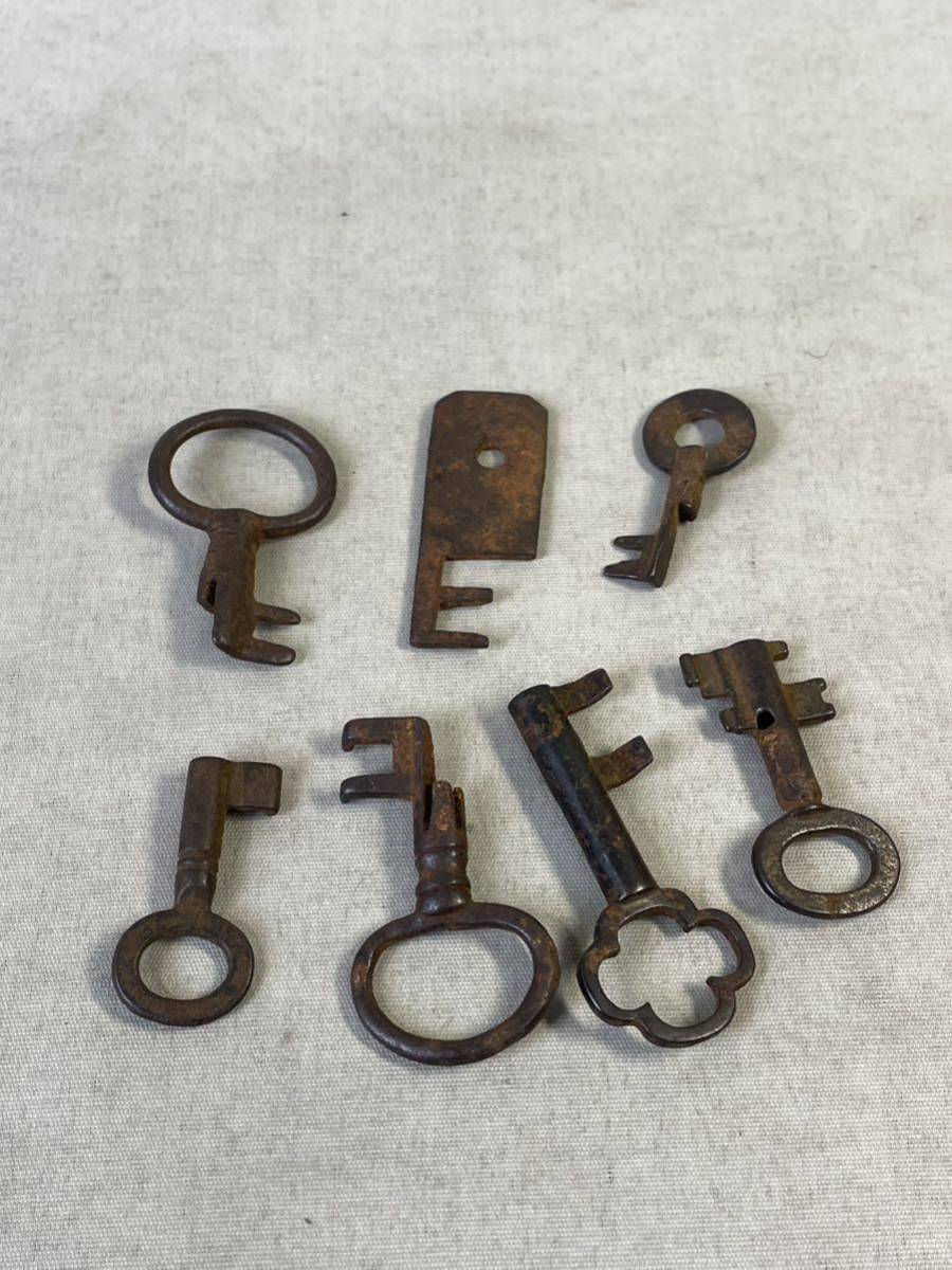 ヤフオク! -「船箪笥 鍵」の落札相場・落札価格