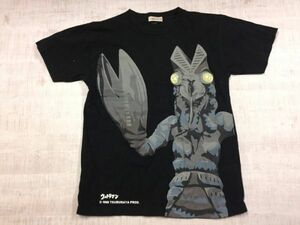 【送料無料】ウルトラマン バルタン星人 円谷プロ 特撮 キャラクター ビッグ全面プリント 半袖Tシャツ カットソー メンズ M 黒