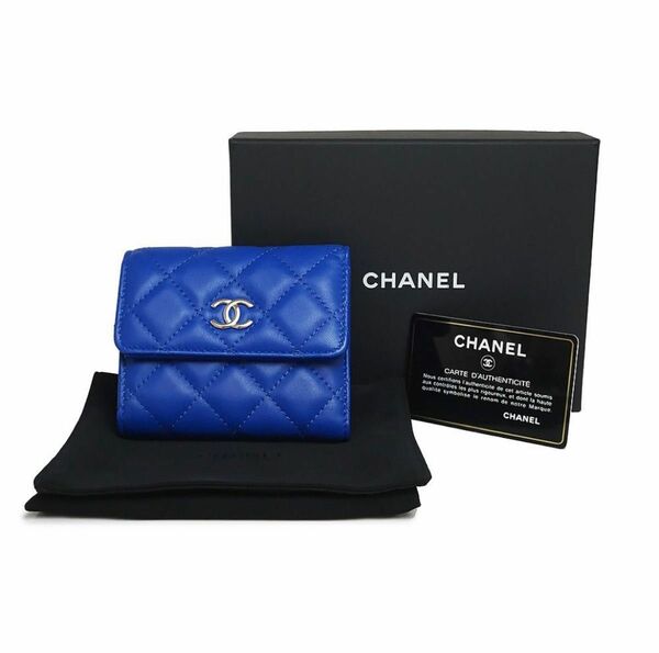 （新品）シャネル CHANEL マトラッセ スモール ウォレット コンパクト 三つ折り財布 ラムスキン ブルー 青 AP0096 