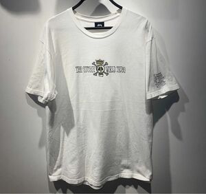 STUSSY ホワイト 半袖Tシャツ 古着 韓国 ストリート 白 プリントTシャツ ロゴTシャツ グラフィック