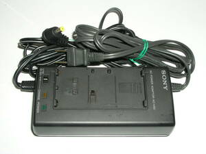 4786●● SONY AC POWER ADAPTER AC-V50 純正充電器 ●