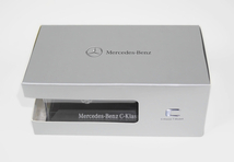 新品 Mercedes-Benz メルセデス ベンツ ミニカー1/43サイズNOREVノレブS205ブルー濃紺メタリックCクラスClassステーションワゴンTモデルAMG_画像5