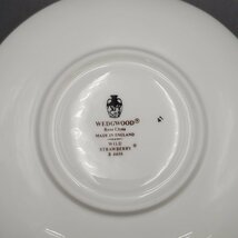 人気！ウェッジウッド WEDGWOOD カップ＆ソーサー 2客 ワイルドストロベリー ティータイム 箱入り 可愛い 金縁 美品 紅茶 カフェ【100z42】_画像6