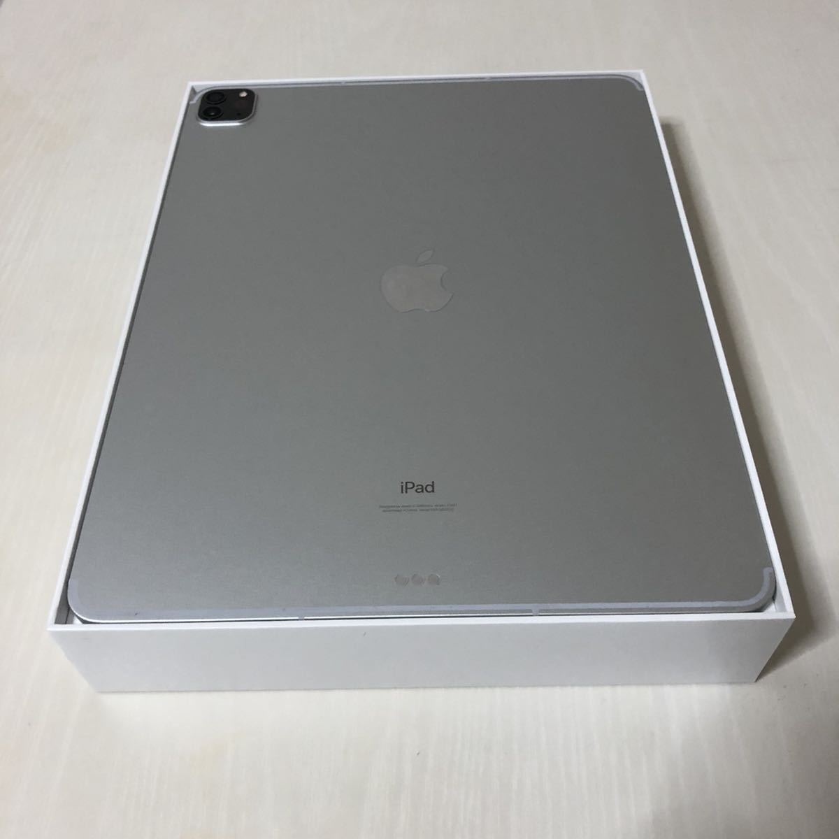 超美品】iPad Pro 12.9インチ 第5世代 / Wi-Fi+Cellular(セルラー