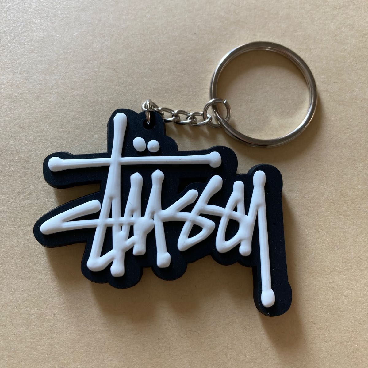 ステューシー キーホルダー STUSSY Skull Keychain｜PayPayフリマ