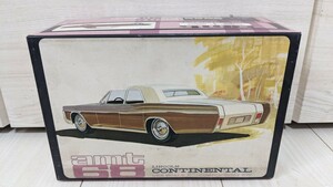 AMT 1/25 1968 LINCOLN CONTINENTAL