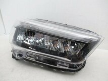 【即決有】 トヨタ ライズ A210 後期 純正 右 ヘッドライト LED シーケンシャル ICHIKOH 1991 (n085220)_画像1