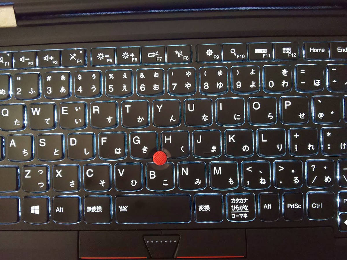 美品Lenovo ThinkPad X1 Yoga /Core-i5@2.6GHz/M.2-NVMe256GB新品/8GB
