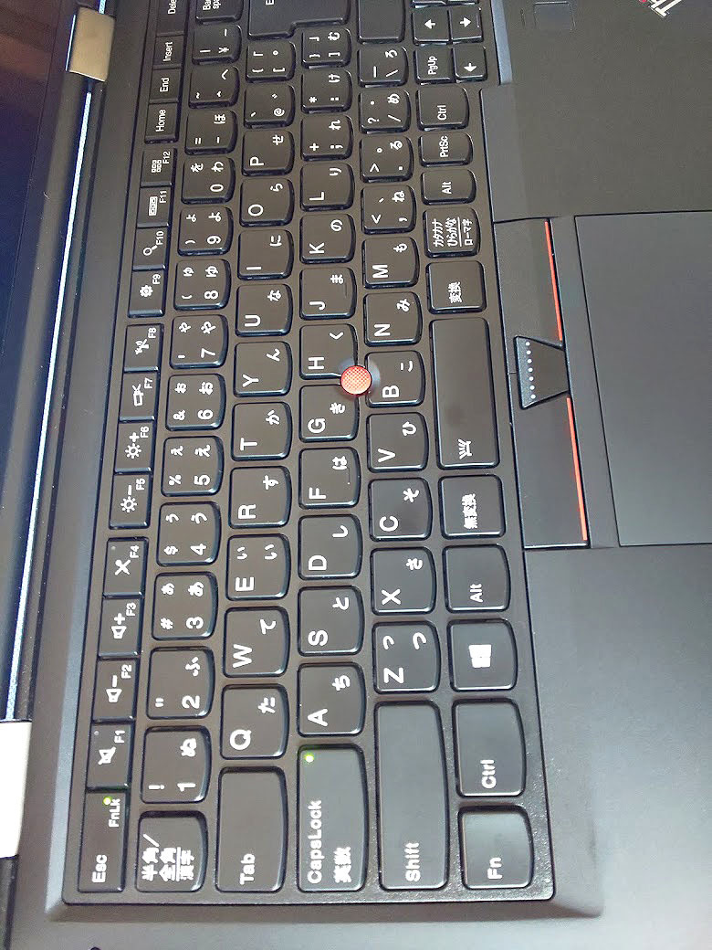 美品Lenovo ThinkPad X1 Yoga /Core-i5@2.6GHz/M.2-NVMe256GB新品/8GB