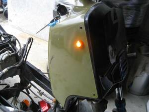 2点セット　ズーマー　フロントウインカー　LED　リレー スクーピー DIO JOG USDM　ラッカス　Honda Ruckus ハーレー　モンキー　PCX