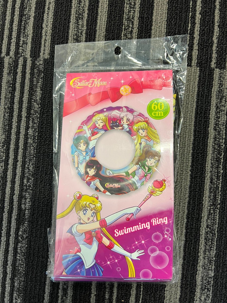 ヤフオク! -「セーラームーン 浮輪」の落札相場・落札価格