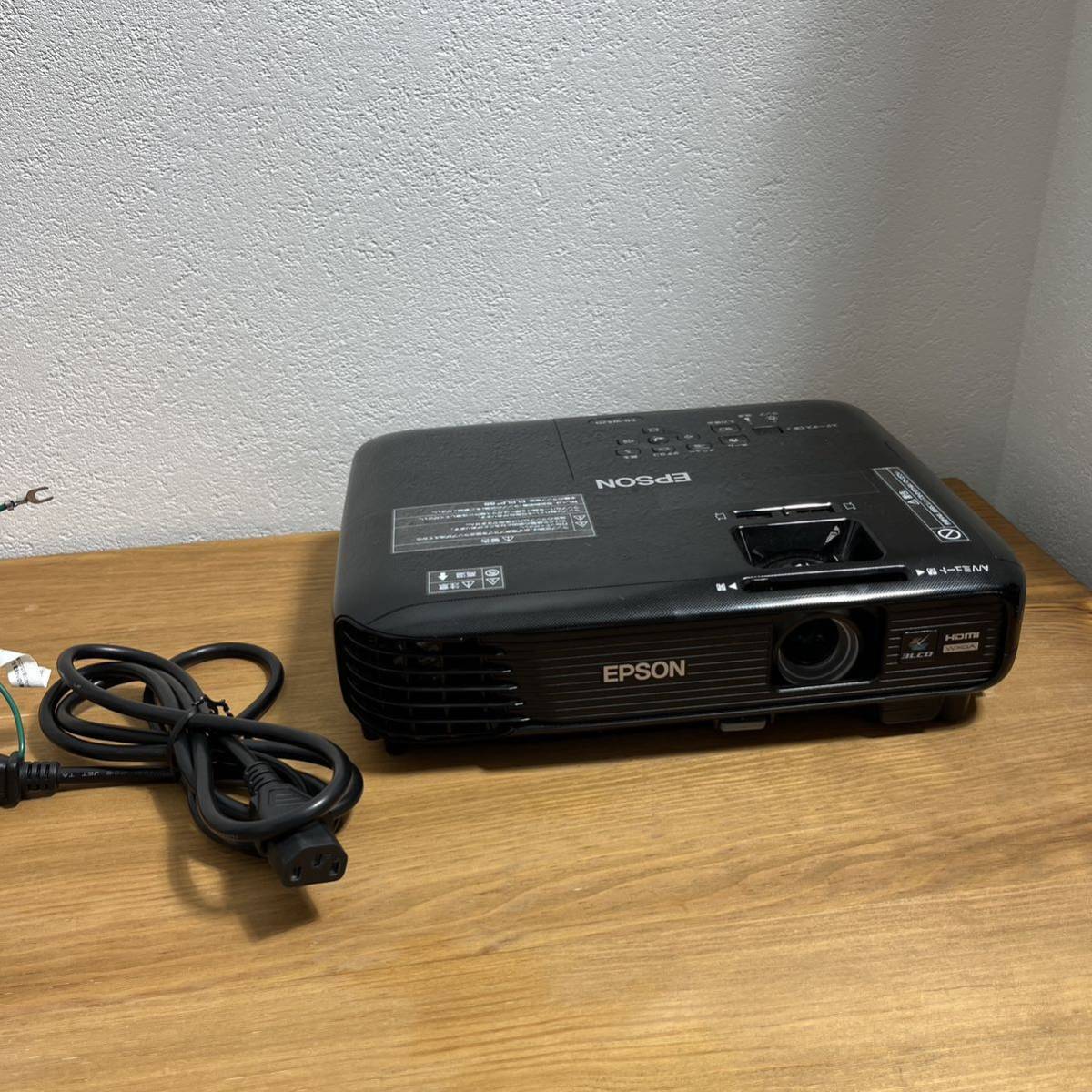 ヤフオク! -「epson プロジェクター eb-w420」の落札相場・落札価格