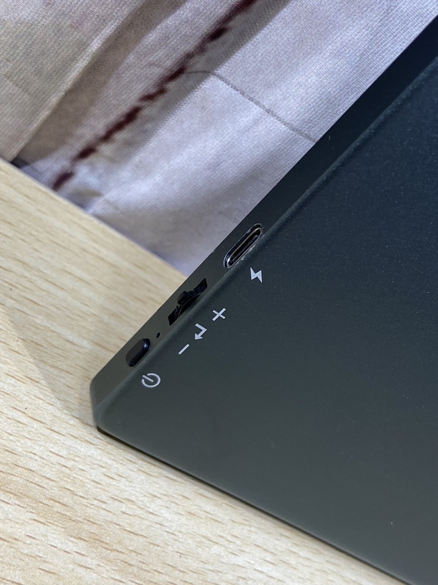 グリーンハウス GH-LCU16A-BK 15.6型 モバイルモニター 一部予約! KOGI エアワイパー812PVC 812PVC≪お取寄商品≫
