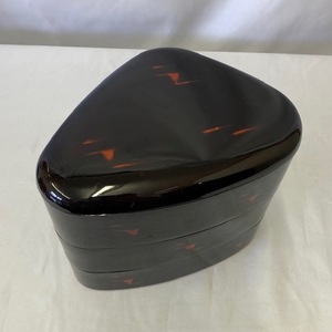  lacquer ware multi-tiered food box three step -ply triangle . -ply storage possible rare Showa Retro curtain no inside oseti Kobayashi lacquer ware copper vessel shop Gifu *