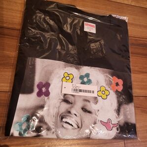 Supreme Naomi Tee Black M