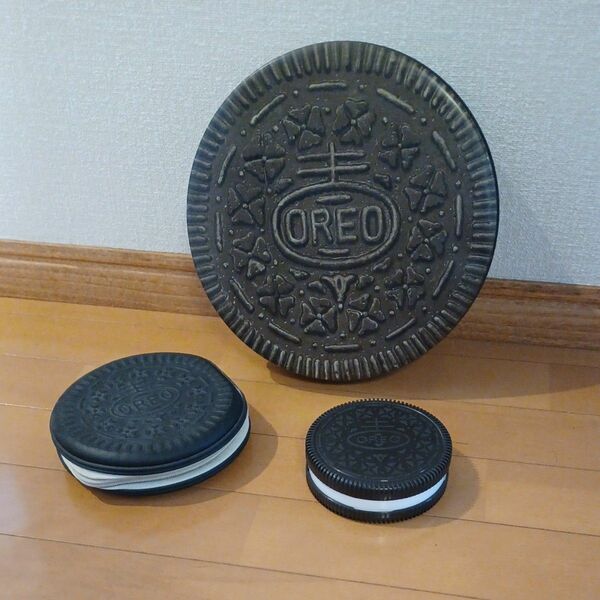 OREOの缶、大、OREOの小物入れ。貴重品、OREOの、CDケース。3点SET! 