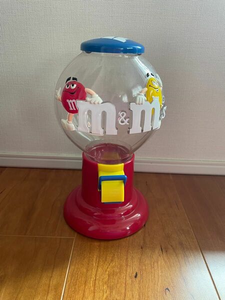 M&M ディスペンサー