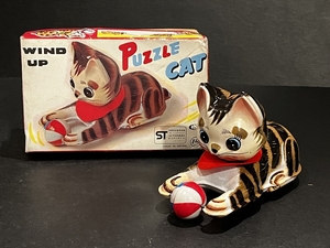 昭和 レトロ 日本製 ブリキ PUZZLE CAT 倉庫品 猫 動物 ゼンマイ