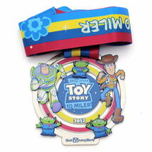 ディズニー　トイストーリー　10マイルマラソンメダル　WDW　ディズニーワールド　2023年　新品_画像1