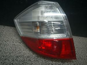 ☆H22年 フィット RS GE8 左テールランプ LED スタンレー P7612 33550-TF0-J01