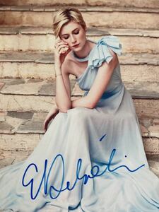 エリザベス・デビッキ直筆サイン入り超 大型写真…Elizabeth Debicki…ザ・クラウン …12