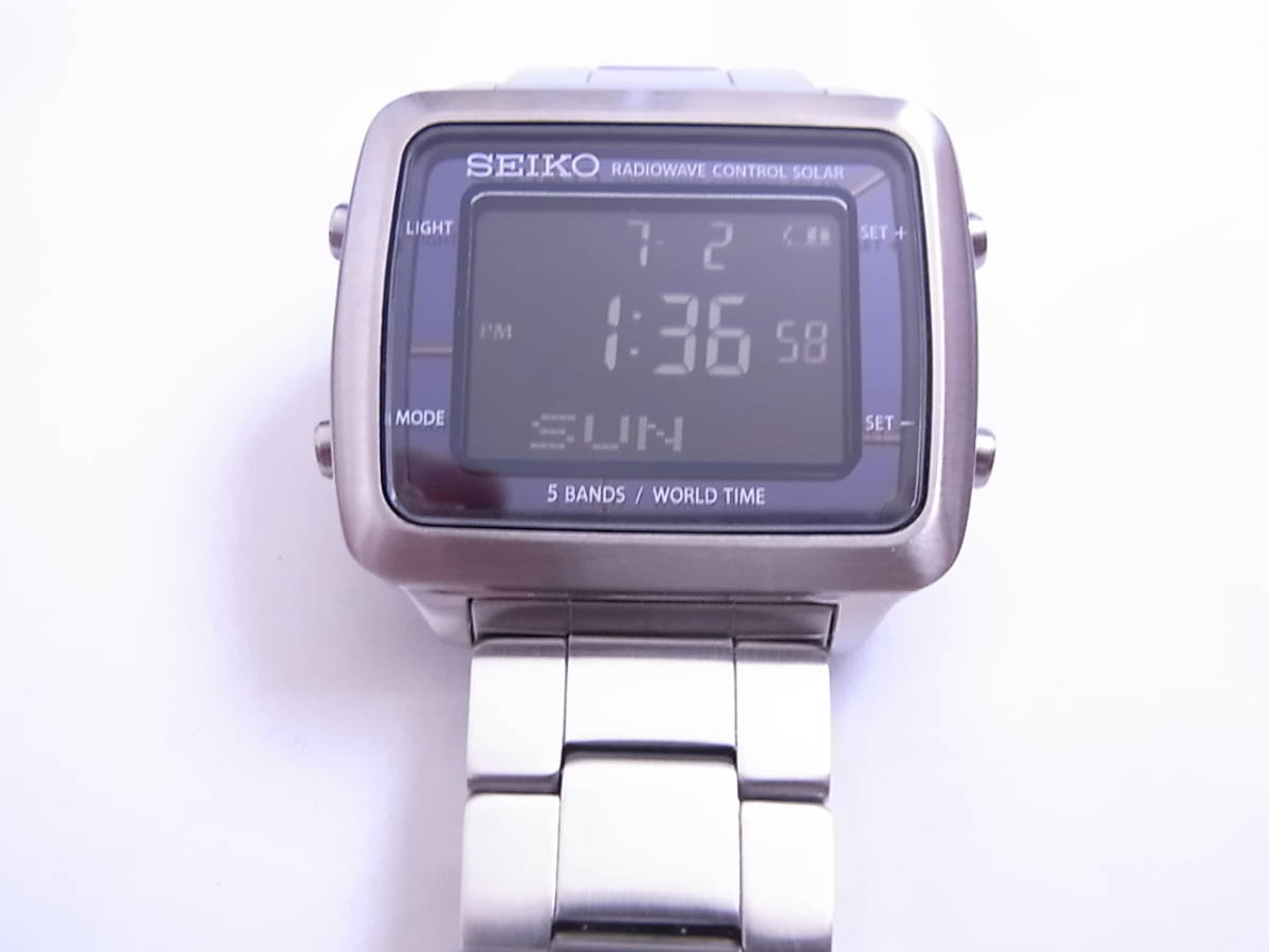 ヤフオク! -「seiko ワールドタイム デジタル」の落札相場・落札価格