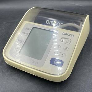 Omron/オムロン HEM-8731 上腕式血圧計 自動電子血圧計 健康器具 検査 測定器の画像1