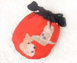 古布234ソフト小袋・人形巾着・絹 ( 鯛を抱えた犬・干支玩具・兎・残り僅 ) 時代着物地