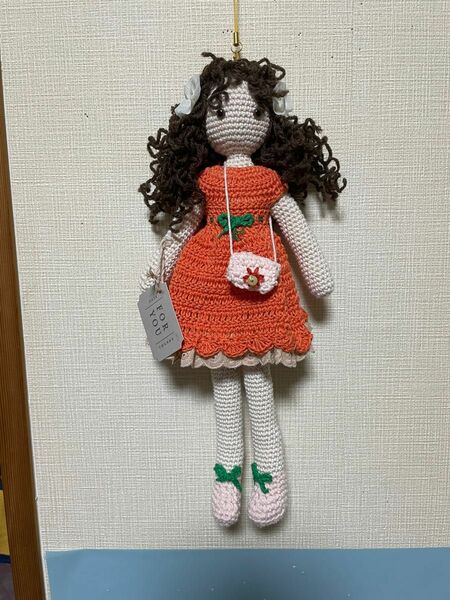 編みぐるみ人形壁掛け週末値下げ