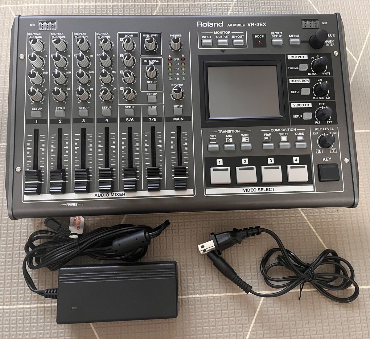 719 Roland EDIROL V-4 ビデオミキサー-